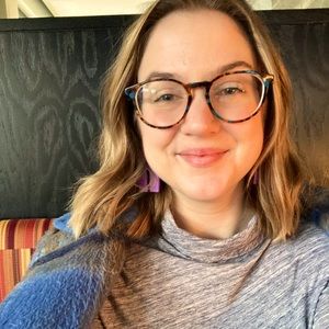 Meet your Posher, Lauren